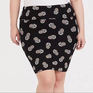 Torrid Sugar Skull Foldover Mini Skirt size 4